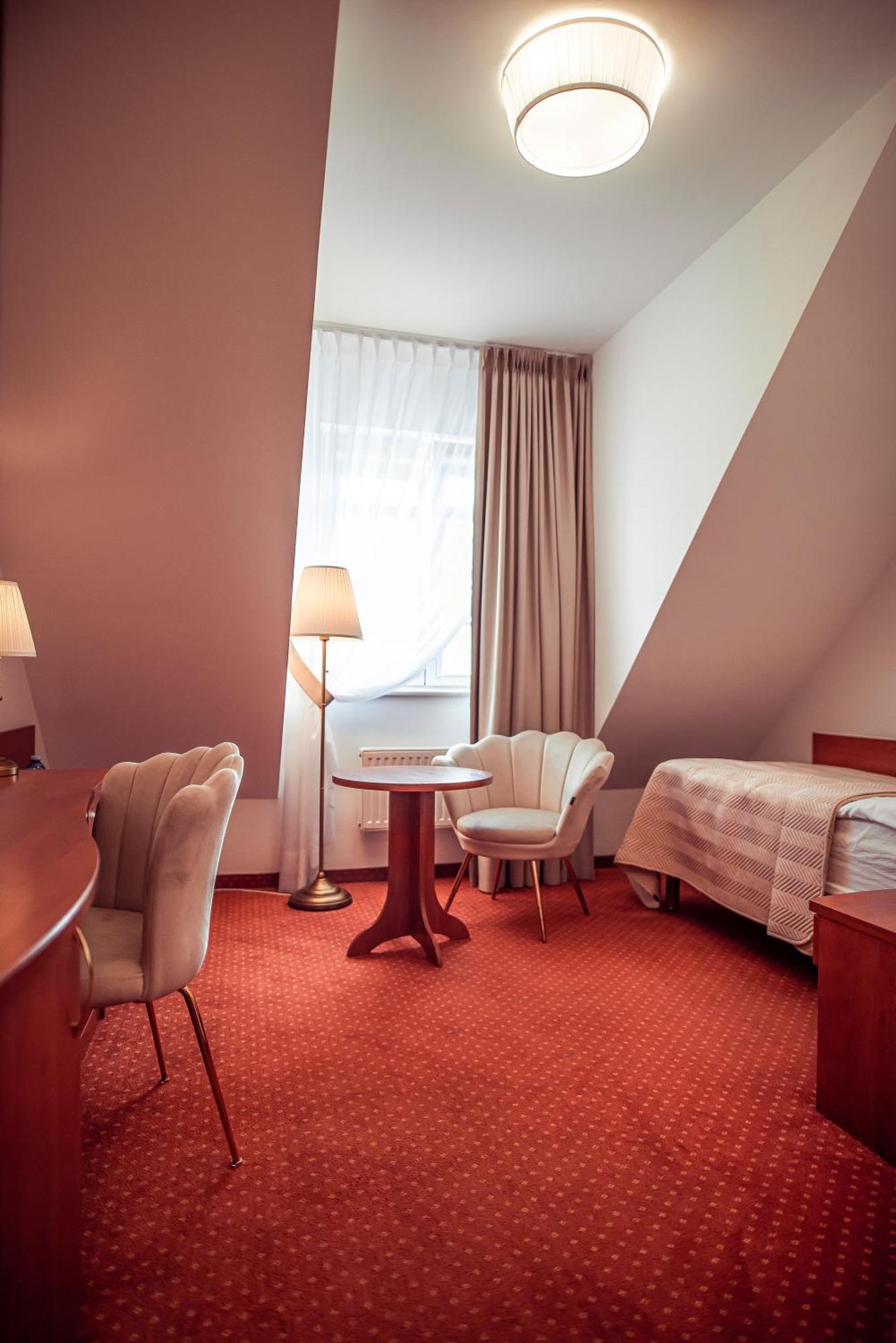 Hotel Maxim Kwidzyn Exterior photo