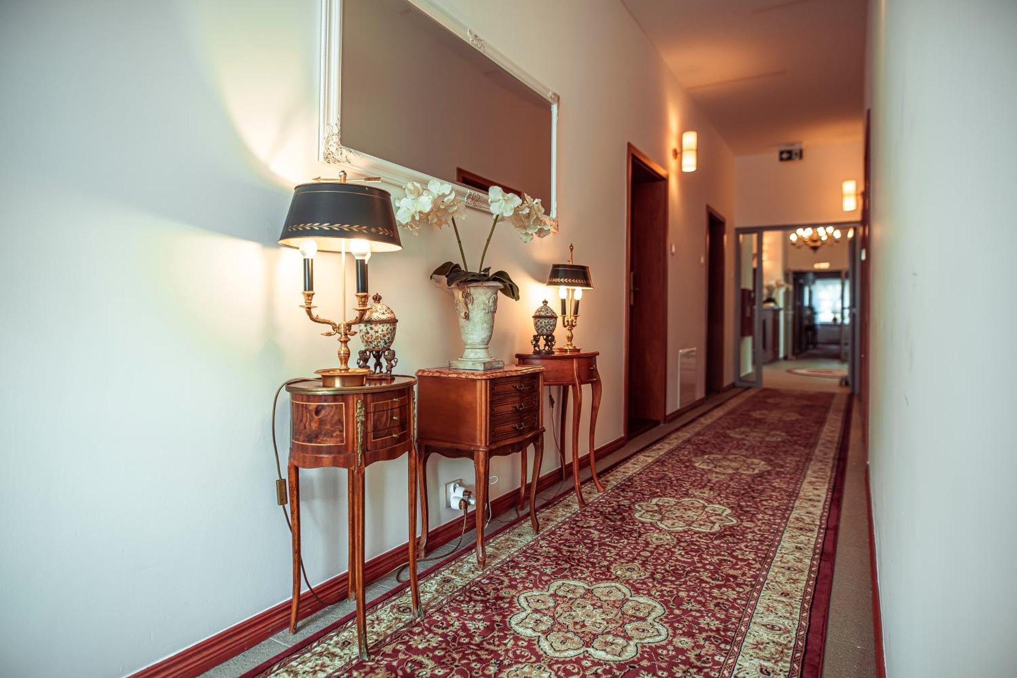 Hotel Maxim Kwidzyn Exterior photo
